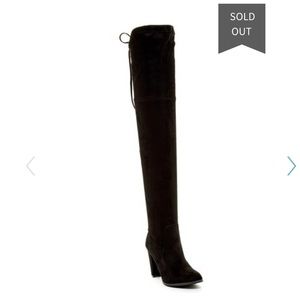 BLACK VELT OVER FHE KNEE HIGH BOOTS WITH A HEEL